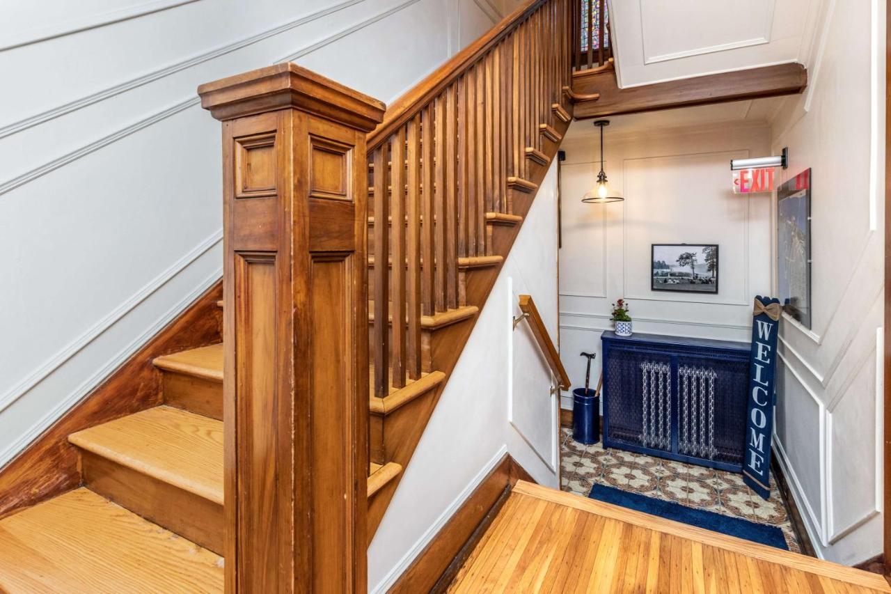 The Butler House Bed & Breakfast Niagara Falls